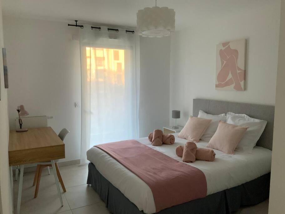Logement Cosy Climatise Avec Parking Aix-en-Provence Esterno foto